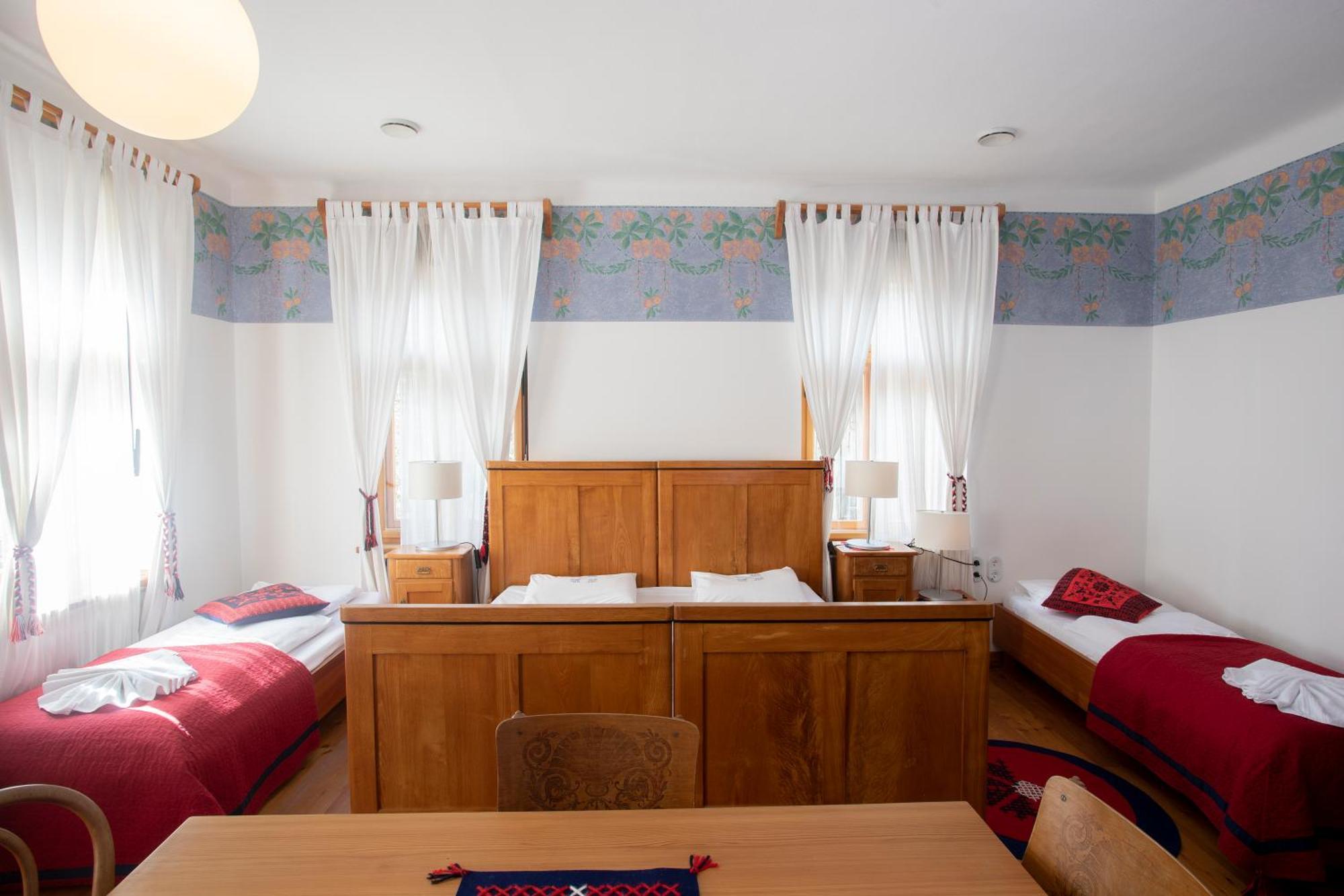 Pr'Gavedarjo Eco Heritage B&B Kranjska Gora Habitación foto